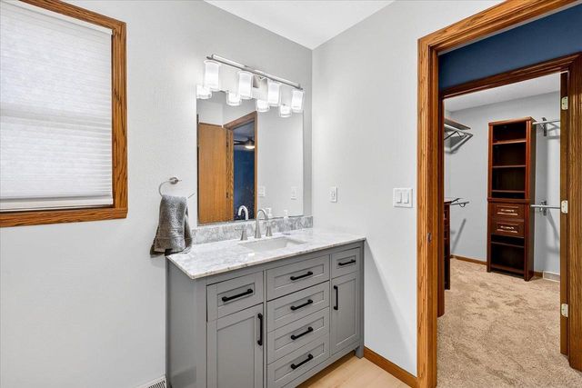 559 Elijah Court, Evansville, WI 53536