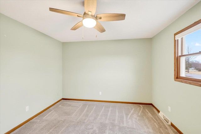 559 Elijah Court, Evansville, WI 53536