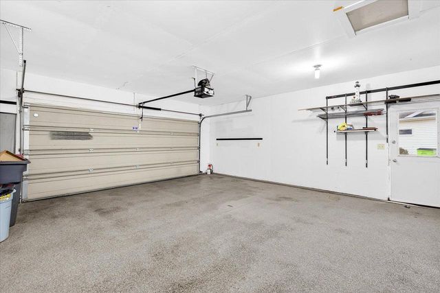 559 Elijah Court, Evansville, WI 53536