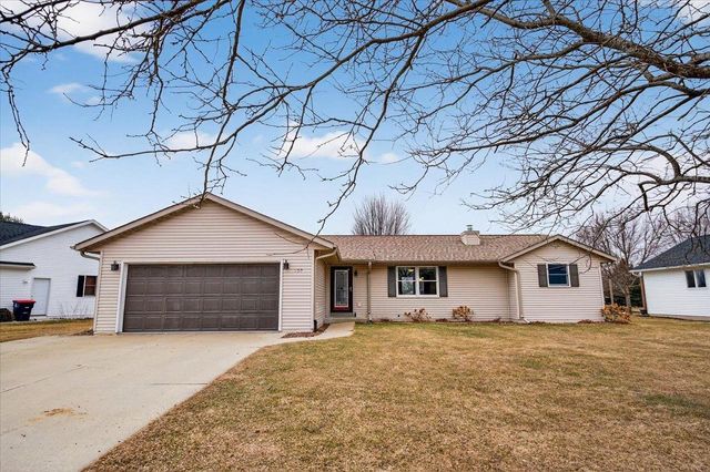 559 Elijah Court, Evansville, WI 53536