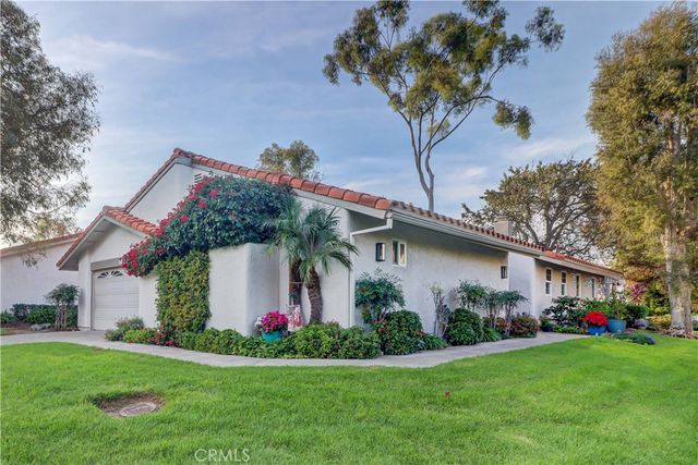 5415 Via Carrizo, Laguna Woods, CA 92637