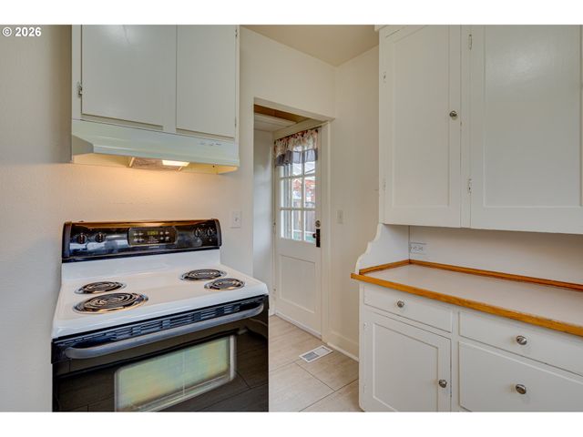 111 Nw 40TH St, Vancouver, WA 98660