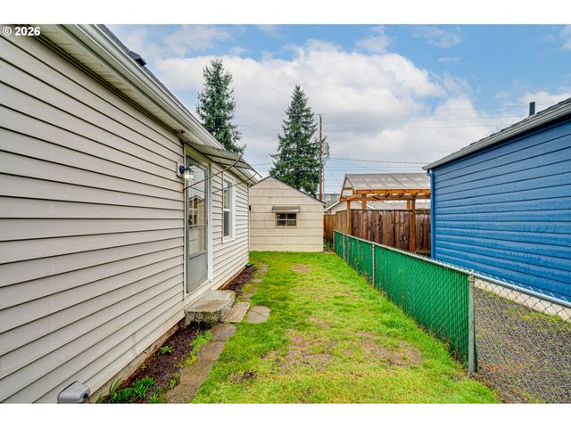 111 Nw 40TH St, Vancouver, WA 98660