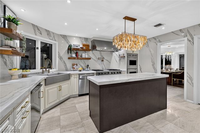 2919 Reiger Court, Las Vegas, NV 89117