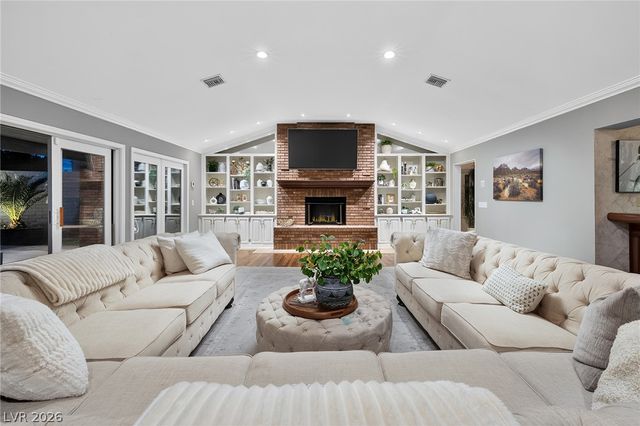 2919 Reiger Court, Las Vegas, NV 89117
