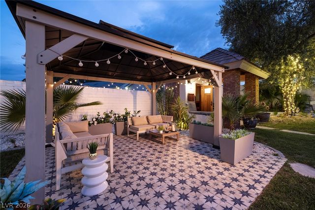 2919 Reiger Court, Las Vegas, NV 89117