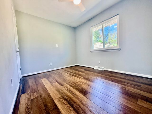 3213 Forest Park BLVD, Roanoke, VA 24017