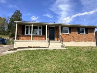 3213 Forest Park BLVD, Roanoke, VA 24017
