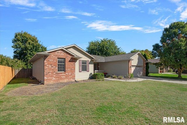 1005 Post Road, Springfield, IL 62712