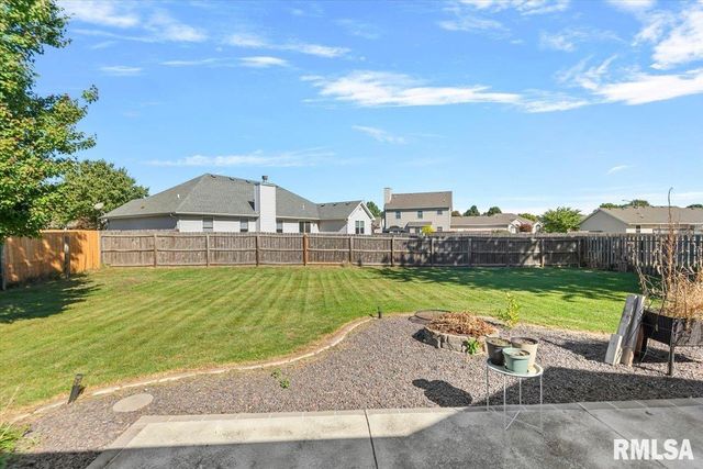 1005 Post Road, Springfield, IL 62712