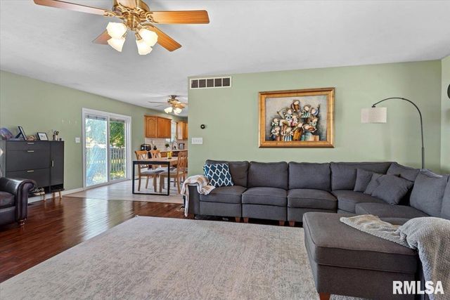 1005 Post Road, Springfield, IL 62712