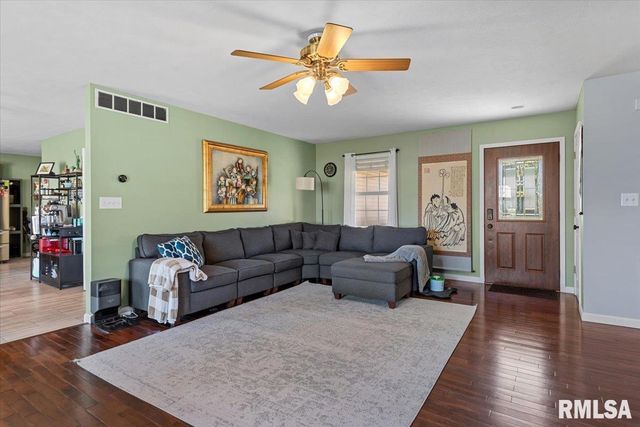 1005 Post Road, Springfield, IL 62712