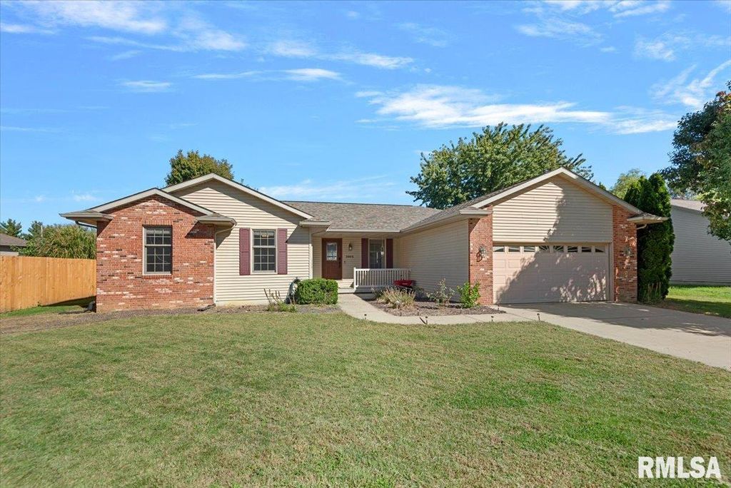 1005 Post Road, Springfield, IL 62712