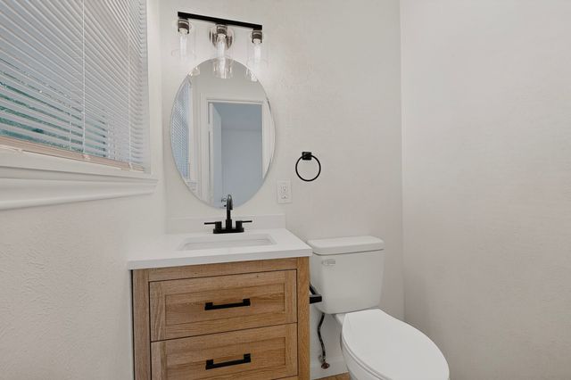 1304 Glynn Oaks Drive, Arlington, TX 76010