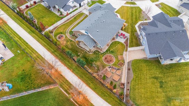 5944 W Cavendale Dr, Eagle, ID 83616
