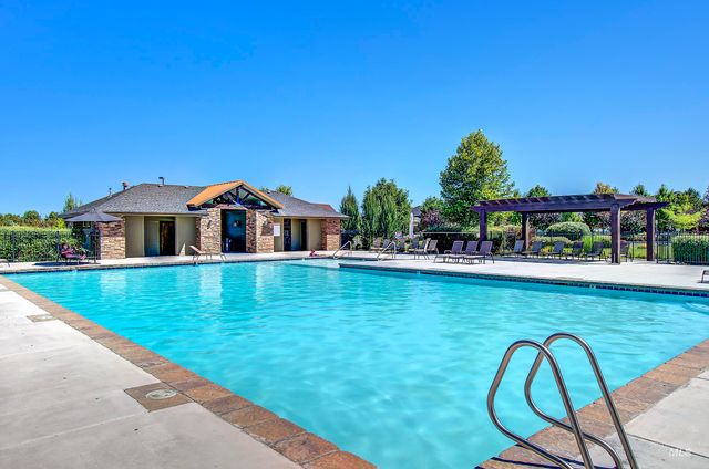 5944 W Cavendale Dr, Eagle, ID 83616