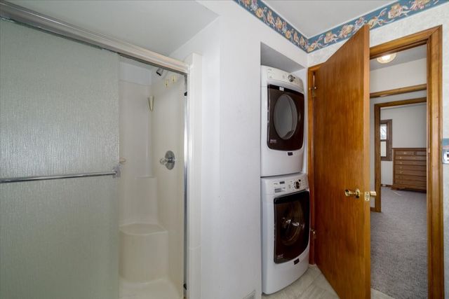 404 W Des Moines Street, Brooklyn, IA 52211