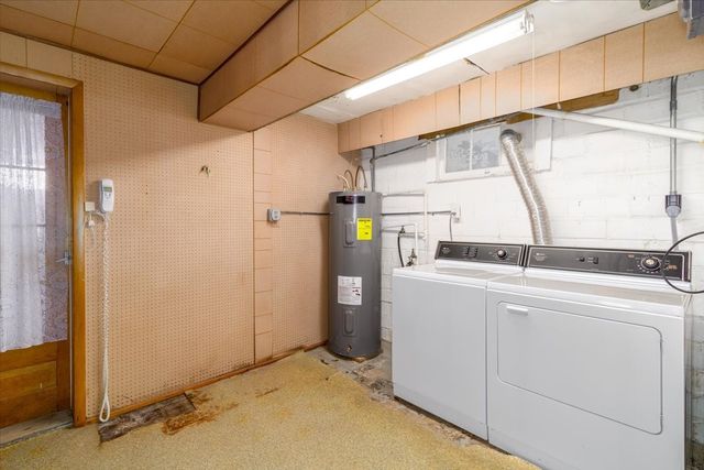 404 W Des Moines Street, Brooklyn, IA 52211