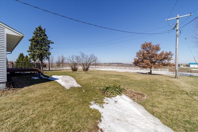 404 W Des Moines Street, Brooklyn, IA 52211