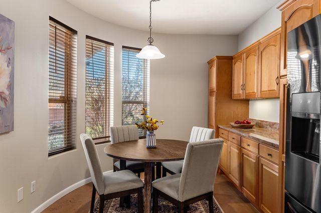 8913 Ortega Court NW, Los Ranchos, NM 87114