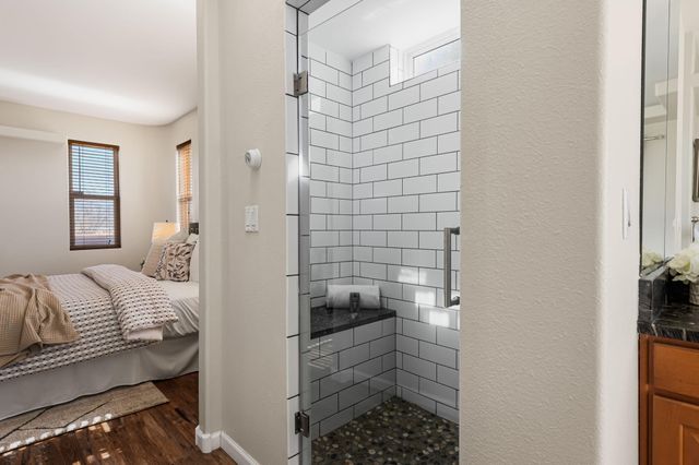 8913 Ortega Court NW, Los Ranchos, NM 87114