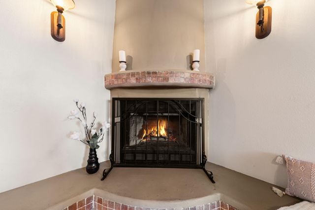 8913 Ortega Court NW, Los Ranchos, NM 87114