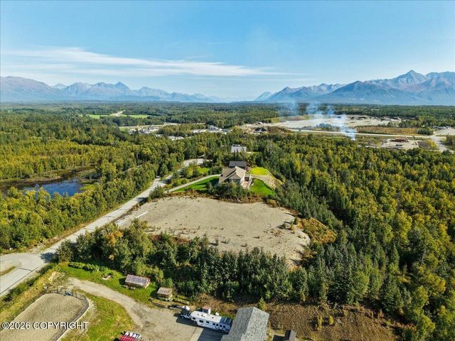 2525 N Larkspur Hill Circle, Palmer, AK 99645