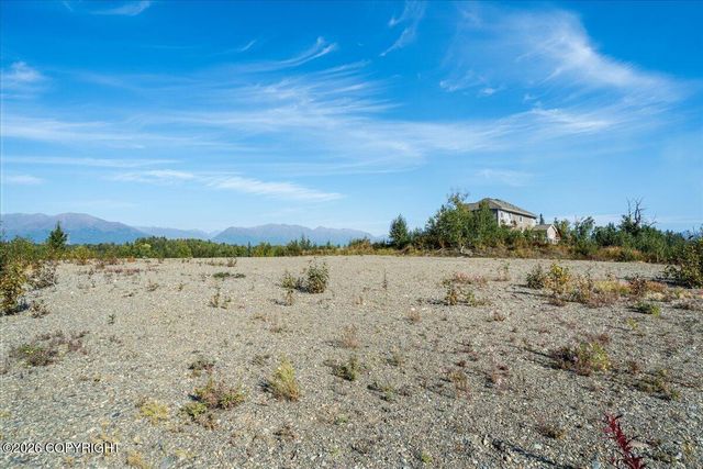 2525 N Larkspur Hill Circle, Palmer, AK 99645
