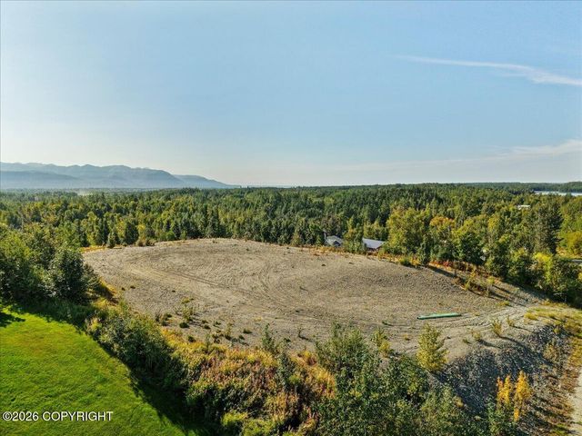 2525 N Larkspur Hill Circle, Palmer, AK 99645