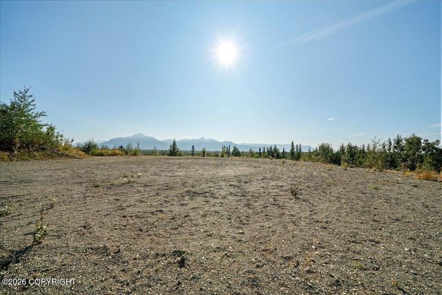 2525 N Larkspur Hill Circle, Palmer, AK 99645