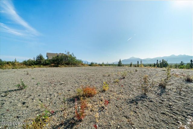 2525 N Larkspur Hill Circle, Palmer, AK 99645