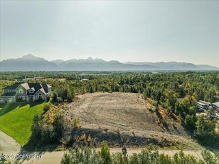 2525 N Larkspur Hill Circle, Palmer, AK 99645