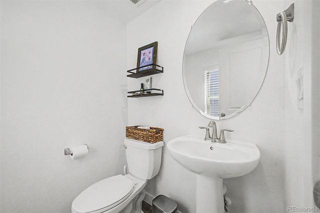 15763 W Girard Avenue, Morrison, CO 80465