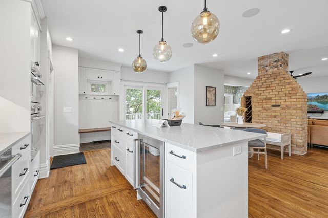 3049 E Bde Maka Ska Parkway, Minneapolis, MN 55408