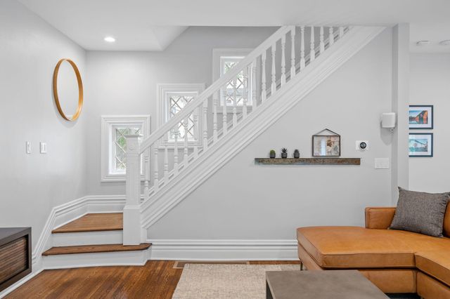 3049 E Bde Maka Ska Parkway, Minneapolis, MN 55408