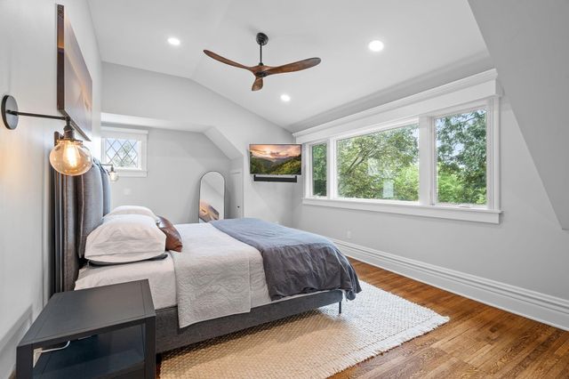 3049 E Bde Maka Ska Parkway, Minneapolis, MN 55408