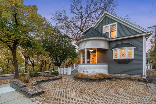 3049 E Bde Maka Ska Parkway, Minneapolis, MN 55408