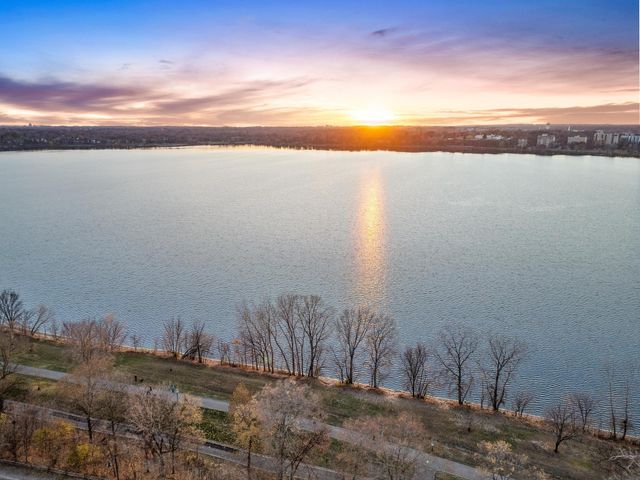 3049 E Bde Maka Ska Parkway, Minneapolis, MN 55408