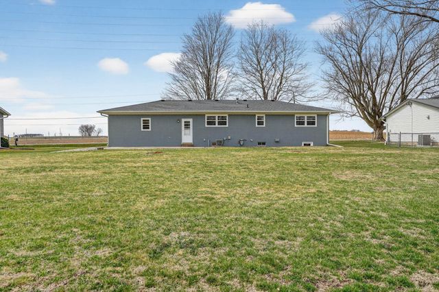 5839 Foulk Road, Waterloo, IA 50702