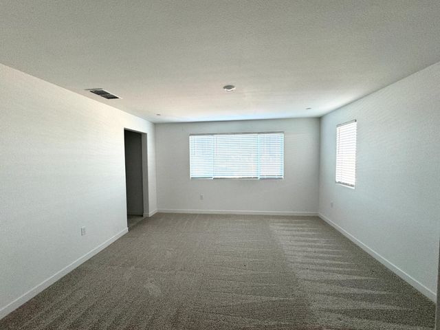 8524 Anker Way, Elk Grove, CA 95757