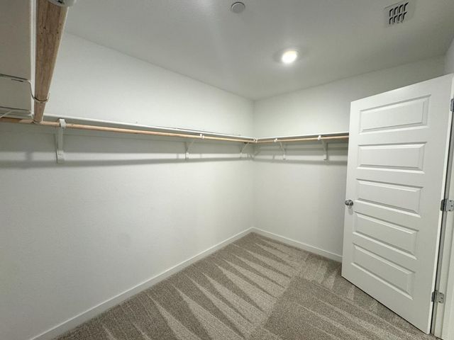 8524 Anker Way, Elk Grove, CA 95757