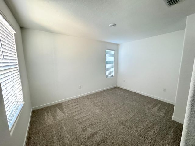 8524 Anker Way, Elk Grove, CA 95757