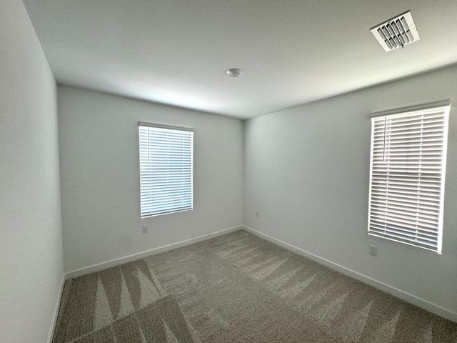 8524 Anker Way, Elk Grove, CA 95757