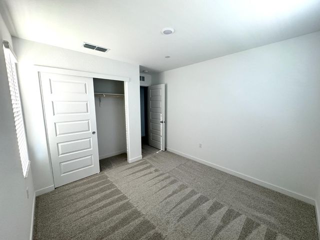 8524 Anker Way, Elk Grove, CA 95757