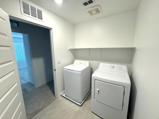 8524 Anker Way, Elk Grove, CA 95757