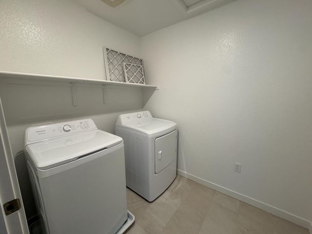 8524 Anker Way, Elk Grove, CA 95757