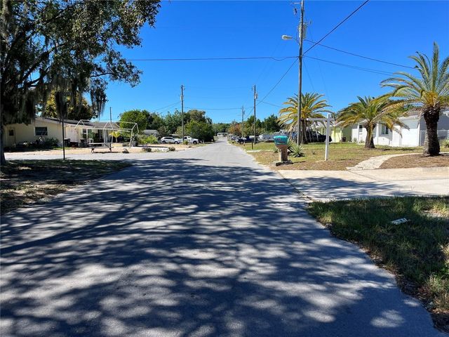 7407 UNIVERSITY DRIVE, Hudson, FL 34667