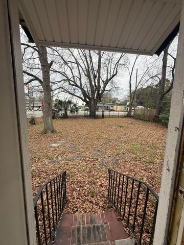 2901 Alabama Drive, North Charleston, SC 29405