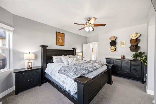 1402 E 5550 S, South Ogden, UT 84403