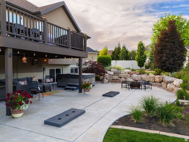 1402 E 5550 S, South Ogden, UT 84403